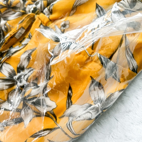 NWT- TAYLOR Floral Tiered Maxi Dress - Picture 4 of 12